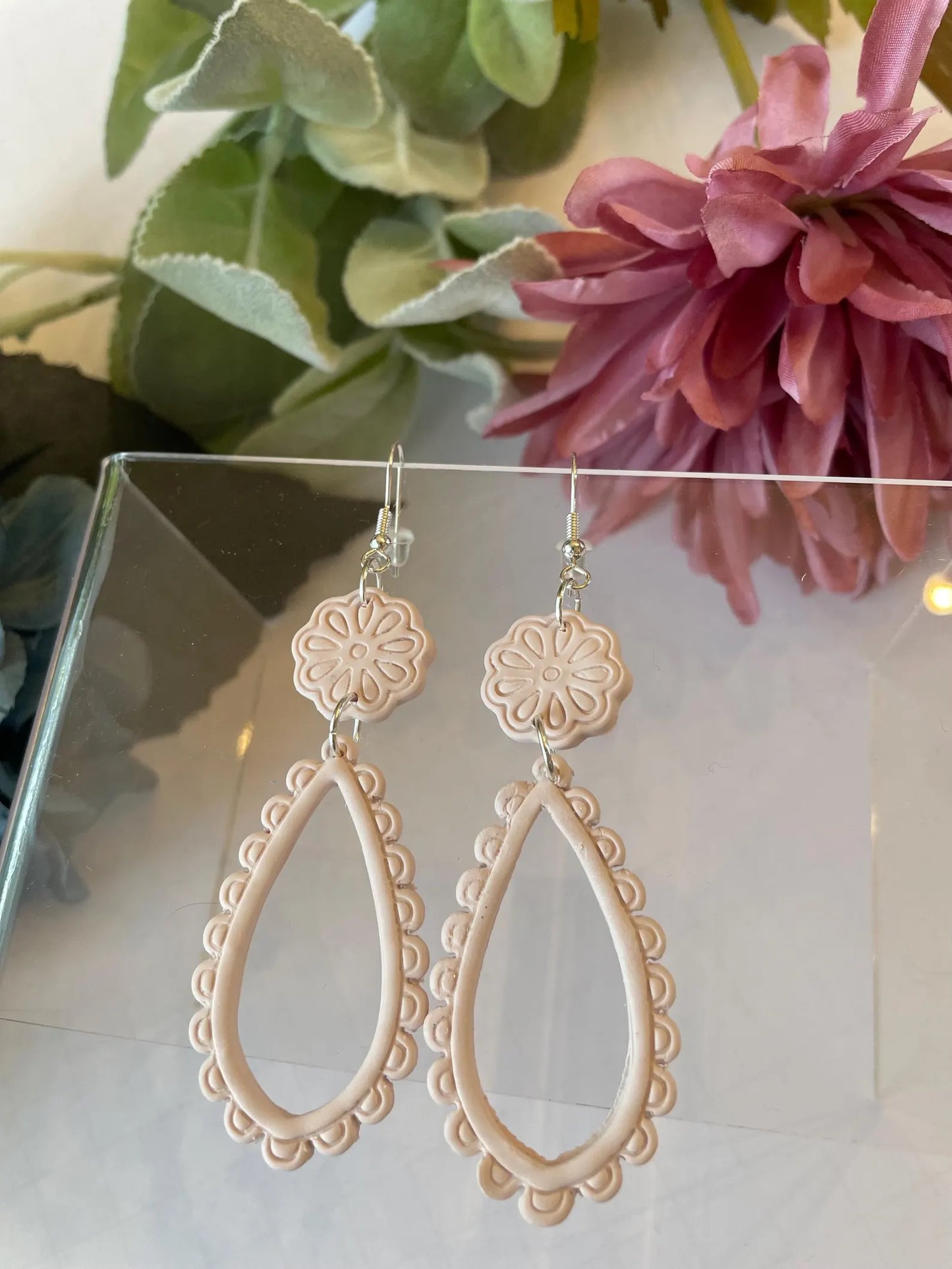 Scallop Teardrop Dangle Earrings | Polymer Clay Handmade Earrings
